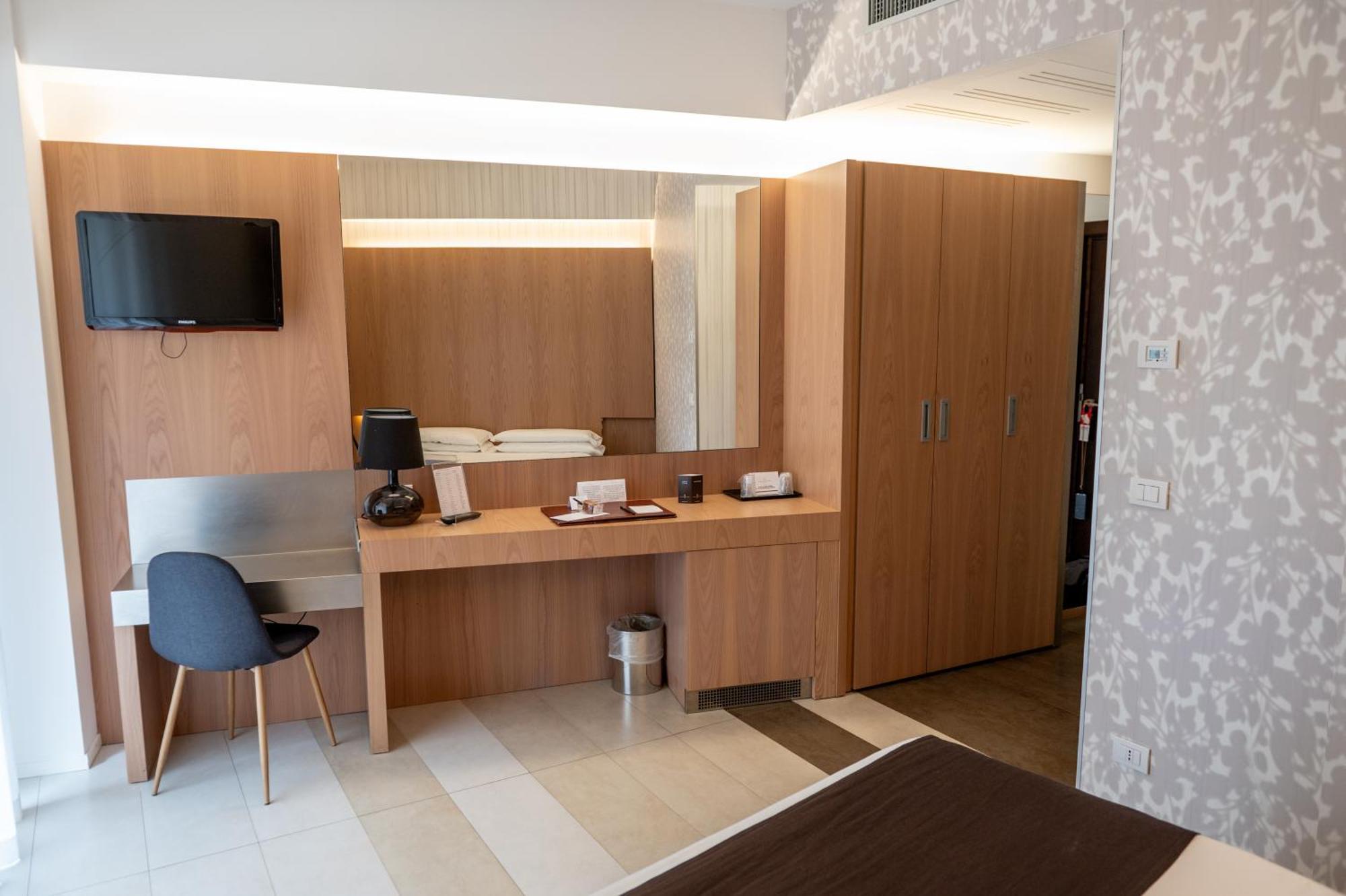 Eolian Milazzo Hotel Dış mekan fotoğraf